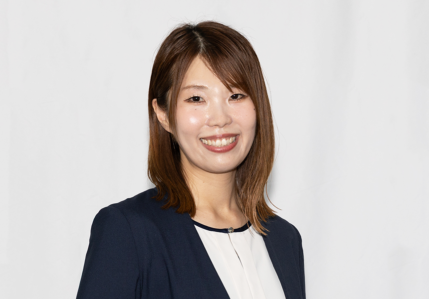 佐々木 万里子